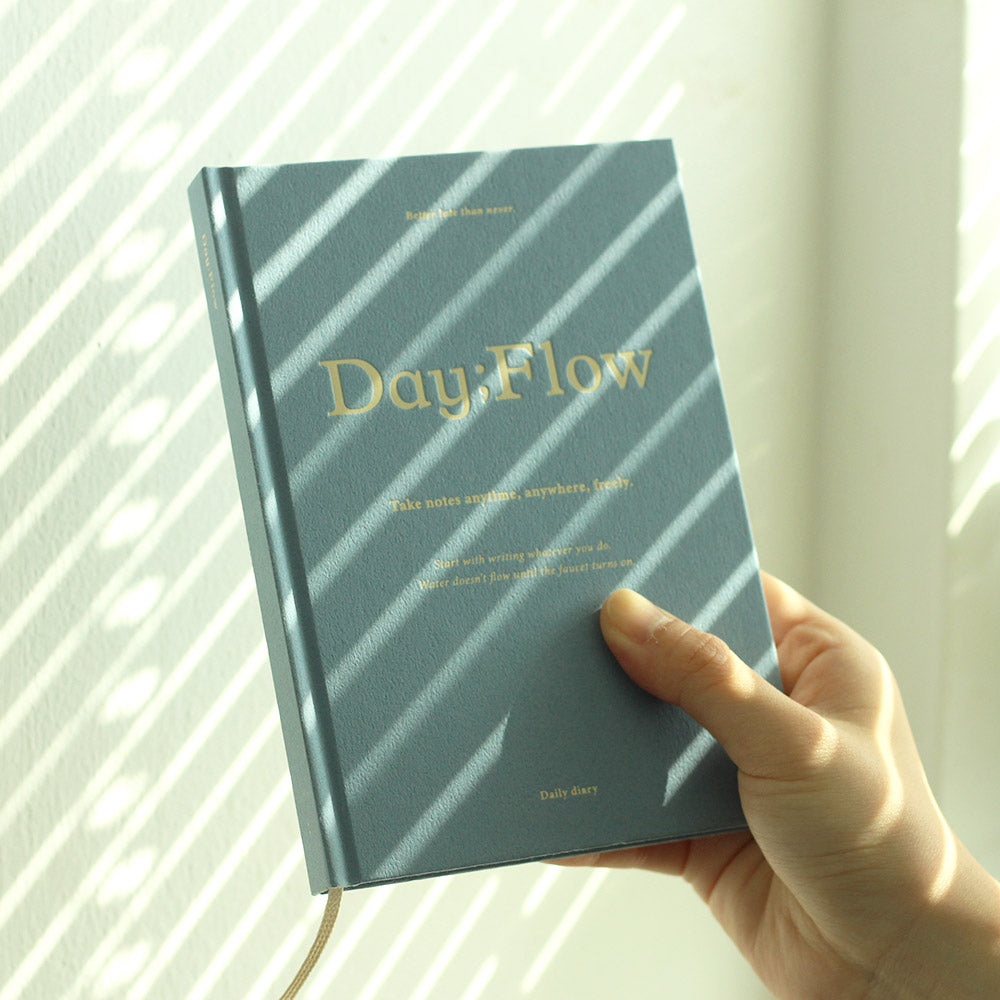 Day;Flow Daily Diary Dash and Dot 13 Planner, Journal, Diary Hunter & The Scholar