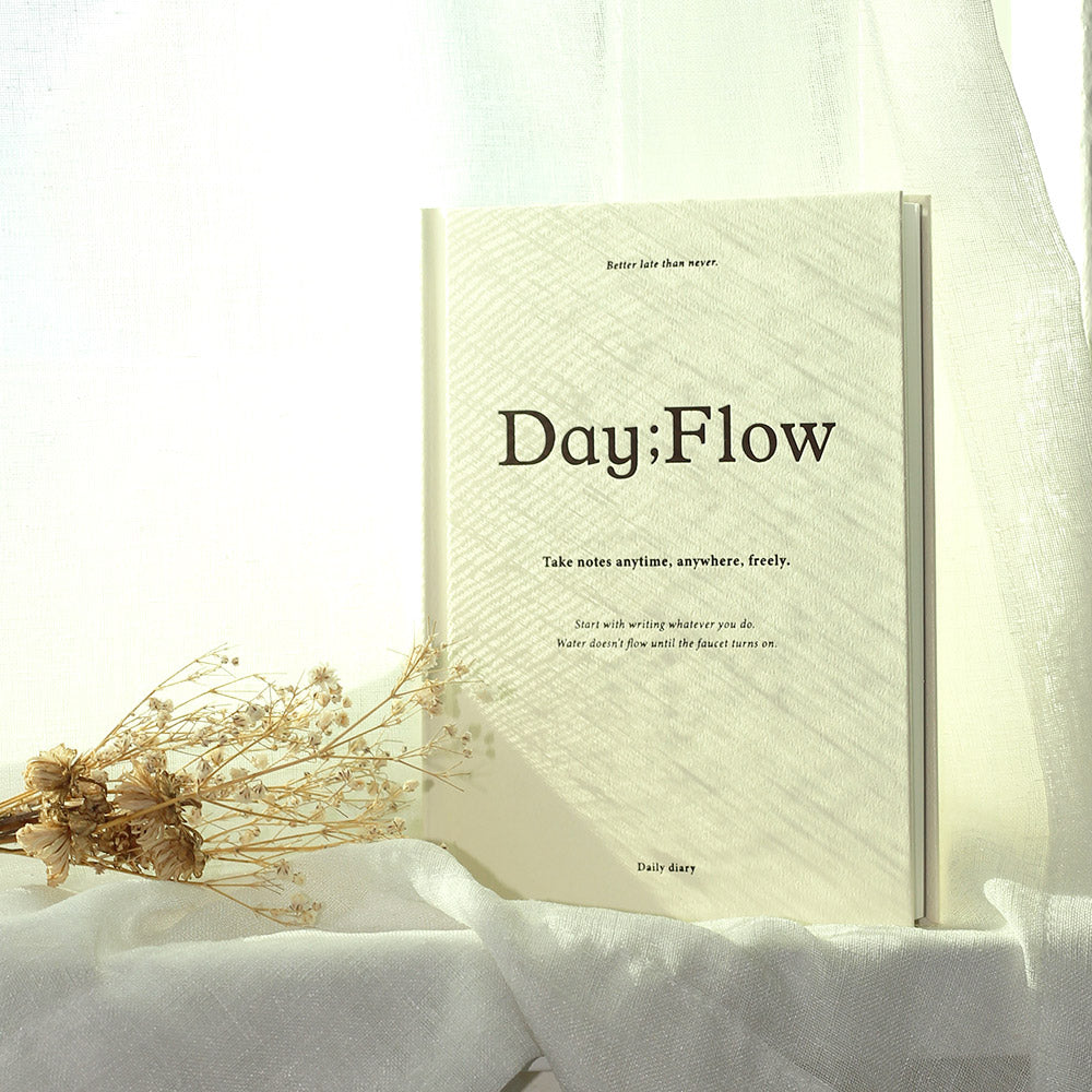 Day;Flow Daily Diary Dash and Dot 14 Planner, Journal, Diary Hunter & The Scholar
